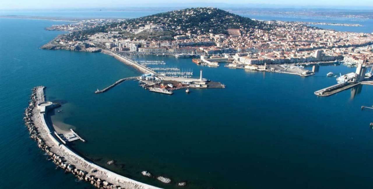 Grand Appartement Sur Canal A 2 Pas Du Centre Ville De Sète Exterior foto