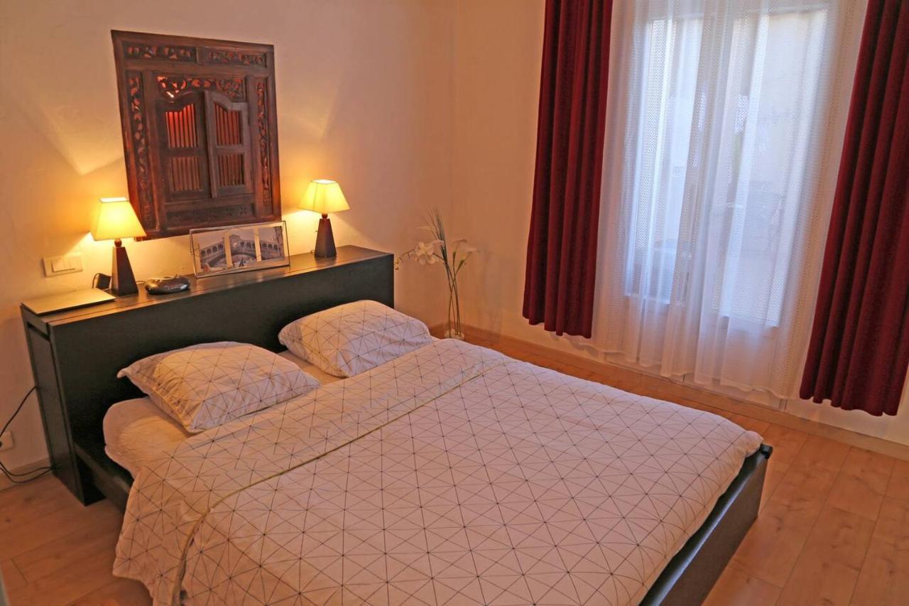 Grand Appartement Sur Canal A 2 Pas Du Centre Ville De Sète Exterior foto